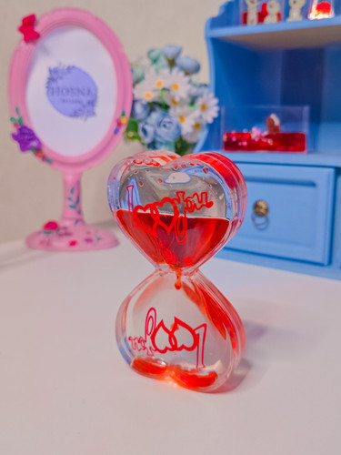 ساعت ژله ای قلب قرمز رنگ مناسب باکس